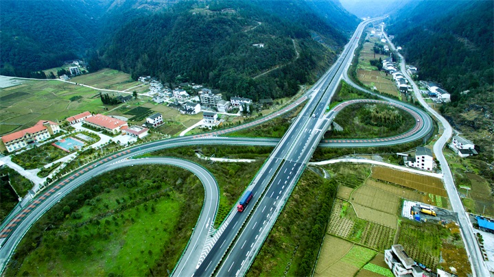 �׹��Ӹ��ٹ�·��ͨ��