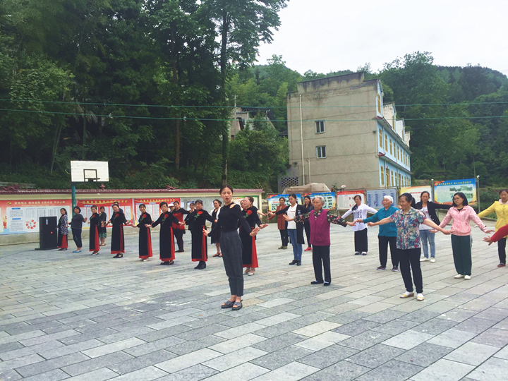 �㳡�衰�������߳��Ӵ����Ļ�������