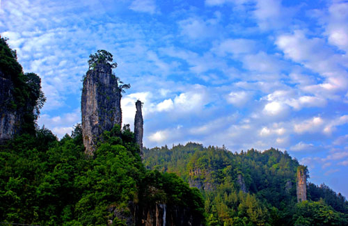 �������ظ���ʯ