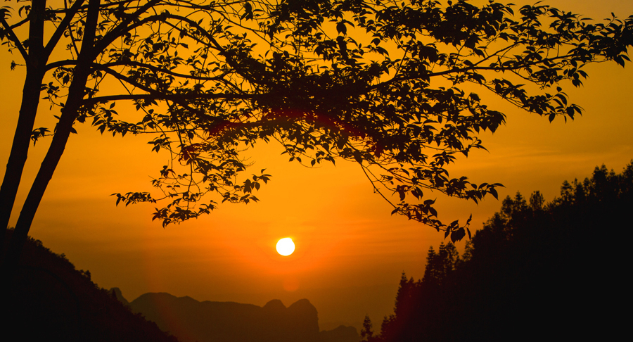 �������Ҵ����Է羰�������̹���