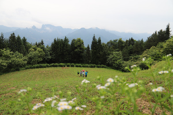 ̫���������������߳���ɽ��ͼ��