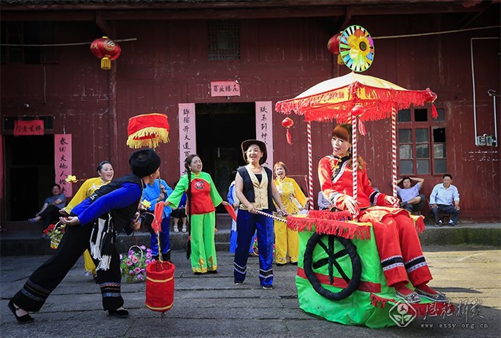 �����Ļ���ũ�� ��ֱ