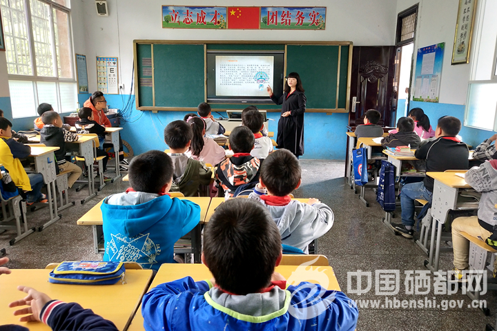 ̫���ӣ�Ϸ����У԰ ���������Ļ���ͼ��